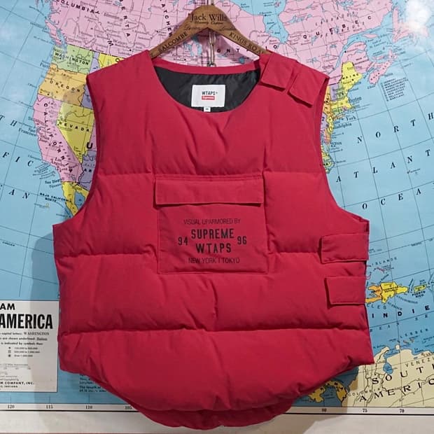 슈프림 X 더블탭스 텍티컬 다운 베스트