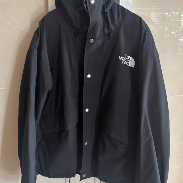 노스페이스 윈드브레이커 바람막이