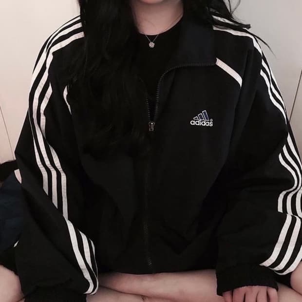 🐰아디다스 우원재님 착용 네이비 점퍼🤍