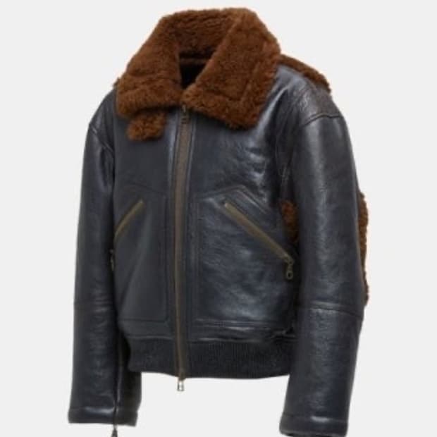 쿠어 무스탕 구매합니다