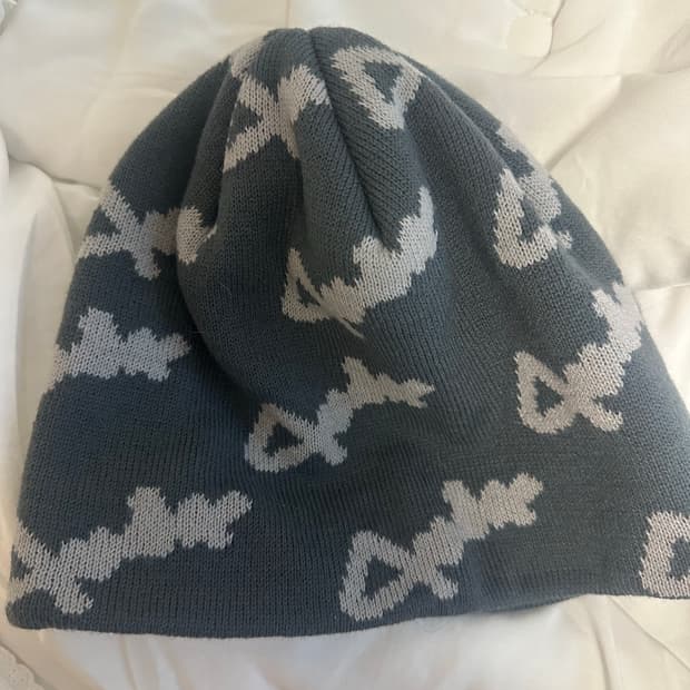 인사일런스 비니