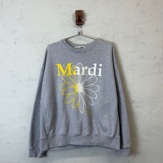 마르디메크르디 플라워 프린팅 맨투맨