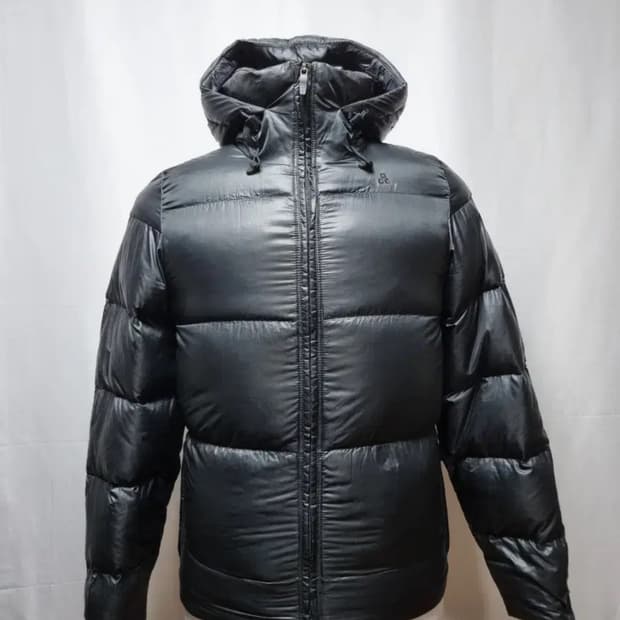나이키 ACG 블랙 패딩 후드 자켓