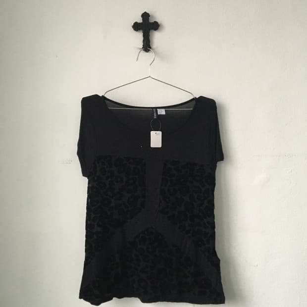 velvet leopard pattern layer t shrit