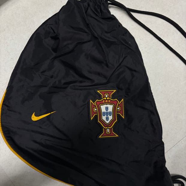 나이키 올드스쿨 포르투칼 국대 축구백