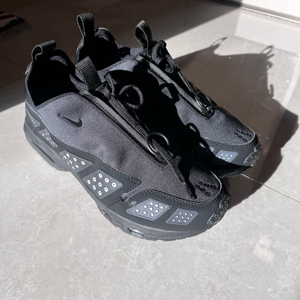 에어맥스 SNDR 블랙앤 실버