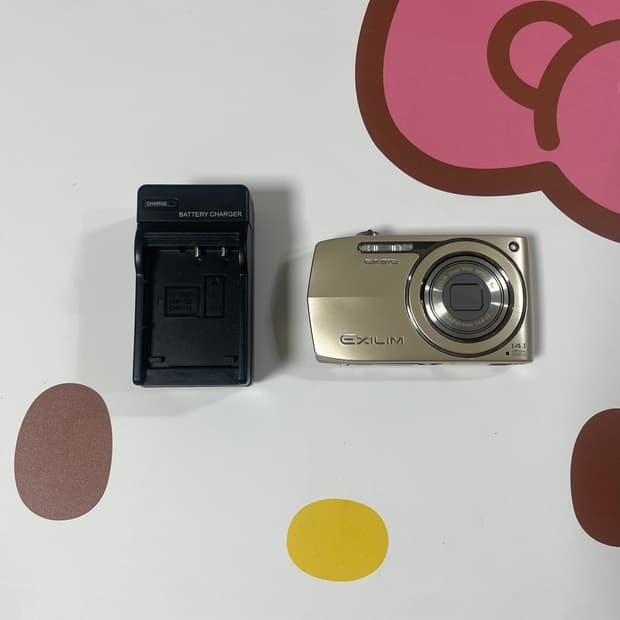 카시오 엑슬림 z2300 카메라