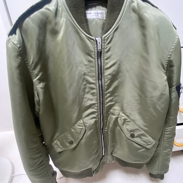생로랑 15fw 봄버