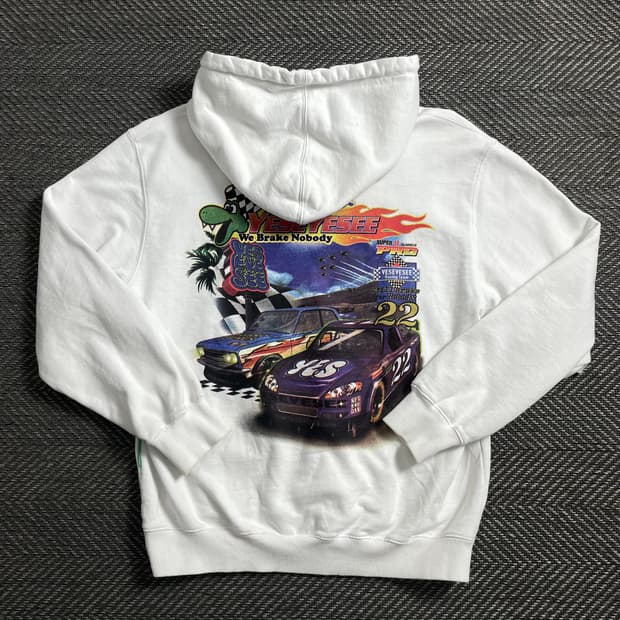 예스아이씨 레이싱 그래픽 후드 티셔츠o 4110