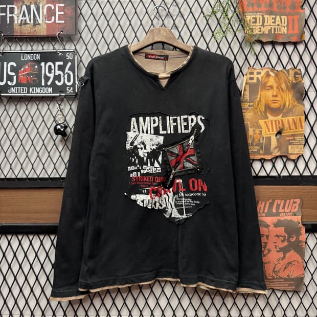 00s JPN VINTAGE Y2K 롱슬리브 전면 프린팅 포인트 블랙