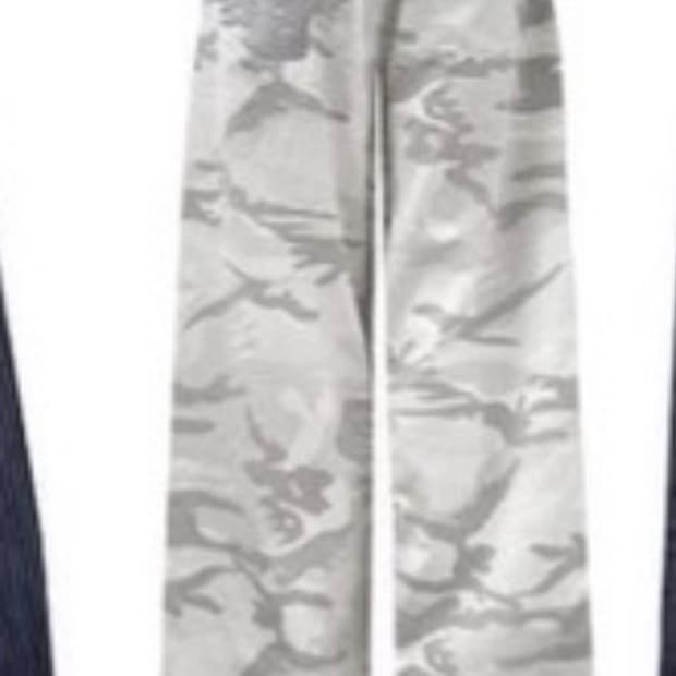 이자반 탄산마그네슘 콜라보 카모 팬츠 화이트 1사이즈