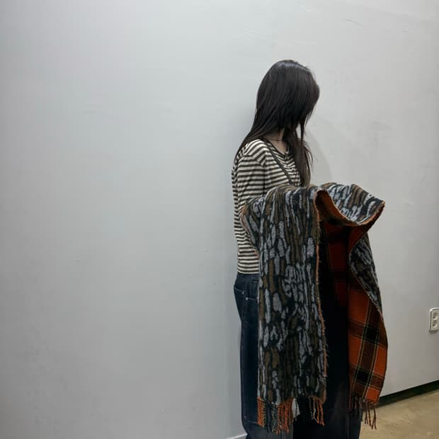 스투시 리버시블 리얼트리&체크 패턴 머플러