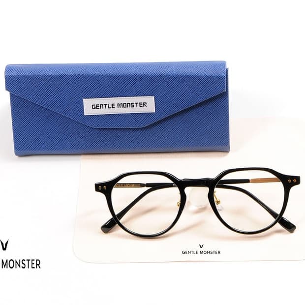 젠틀몬스터 남녀공용 안경
