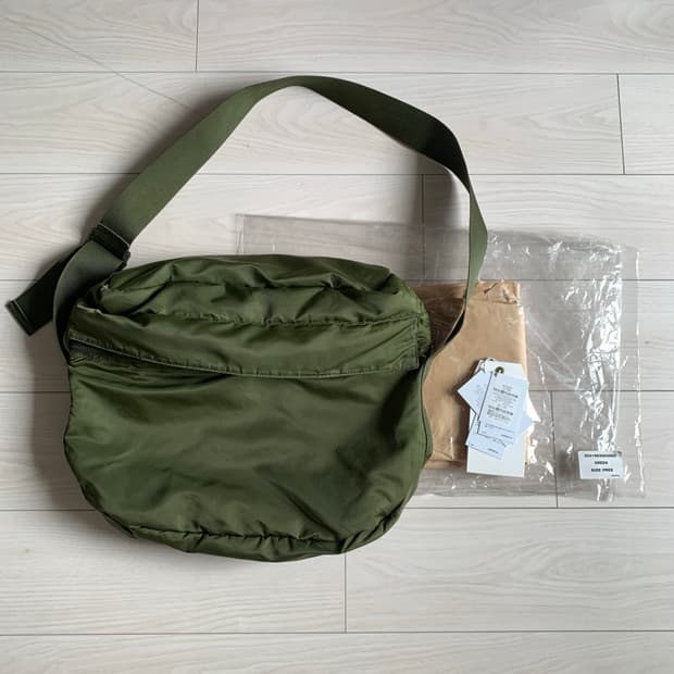 21aw CHARLIE SHOULDER BAG