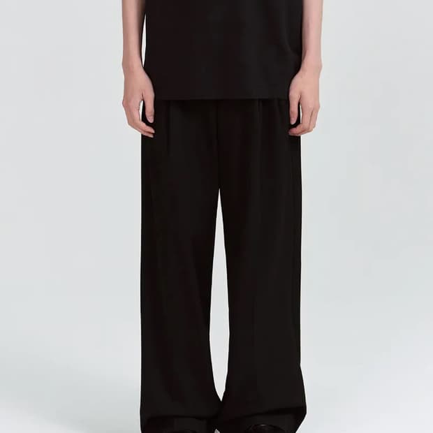 무신사 스탠다드 슈퍼 와이드 슬랙스 36