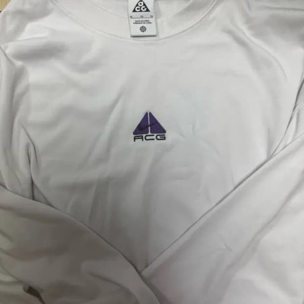 나이키 ACG 긴팔 티셔츠 XL