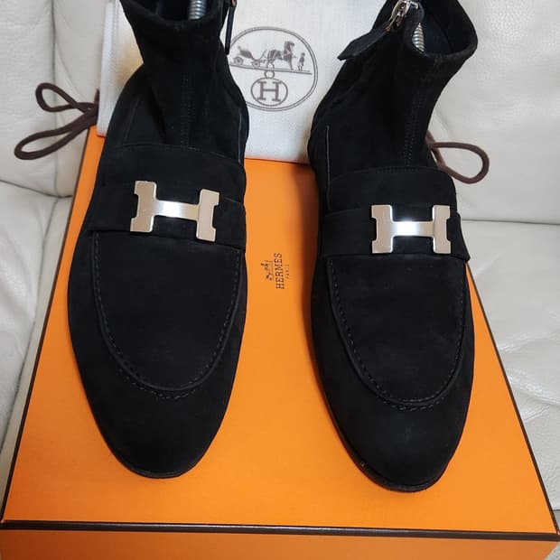 [정품]에르메스 H은장 부츠 앵클 스웨이드 사이즈 39 새상품급 한정판 