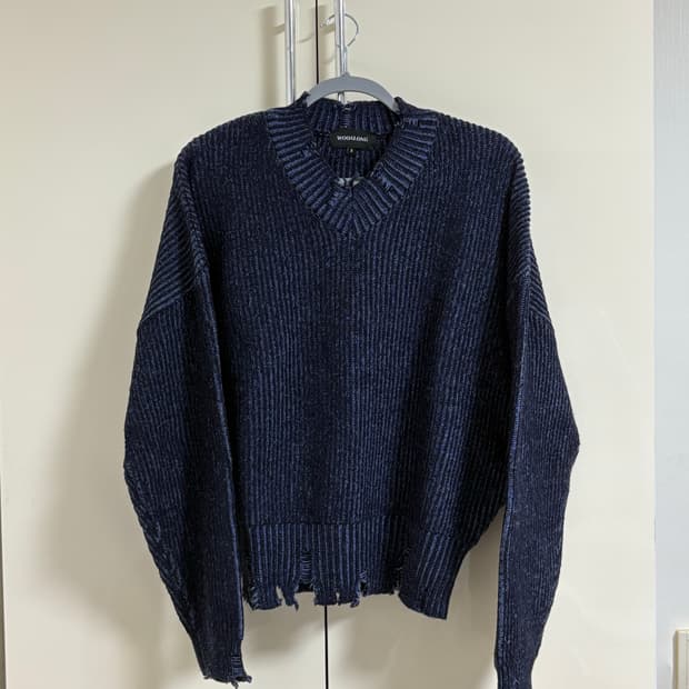 우알롱 니트 V-neck damage knit - NAVY S사이즈