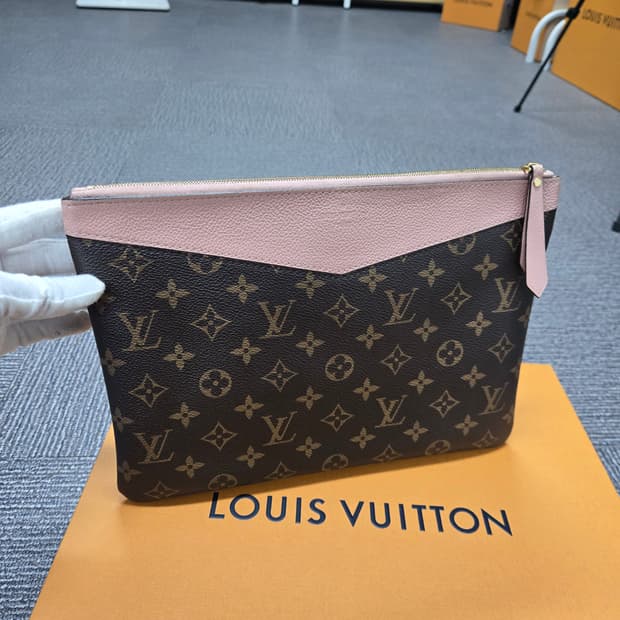[특가][정품]루이비통 데일리 클러치백