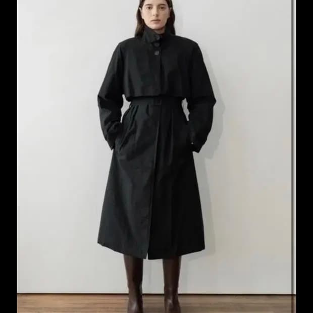 아모멘토 패딩 트렌치코트