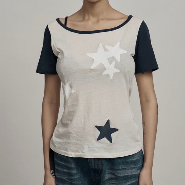 일리오 White star ringer top