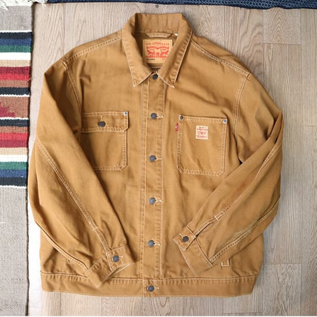 
LEVIS 리바이스 오버핏 워크 자켓

최상 컨디션