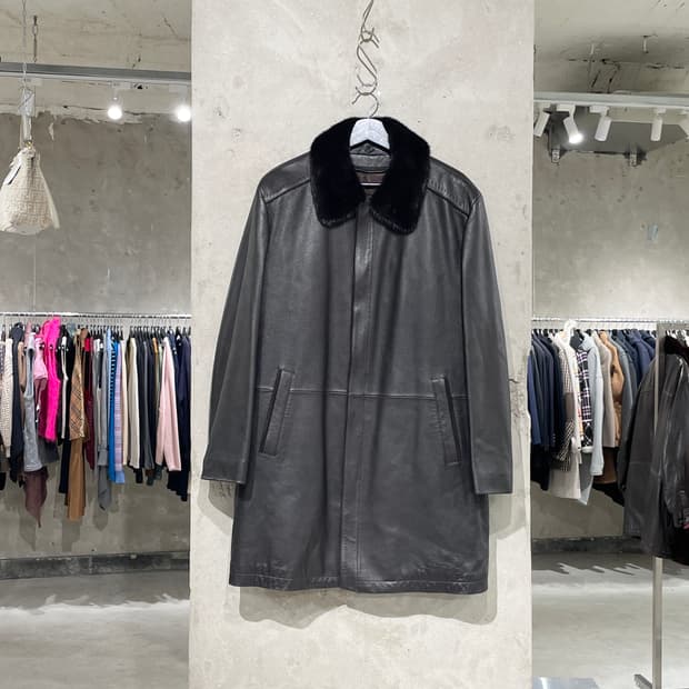 지방시 다크 브라운 밍크 라이너 쉽 레더 코트