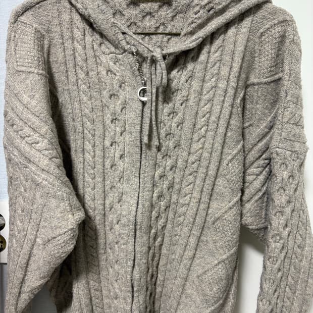 라퍼지스토어 케이블 후드 니트 집업 오트밀색상 M