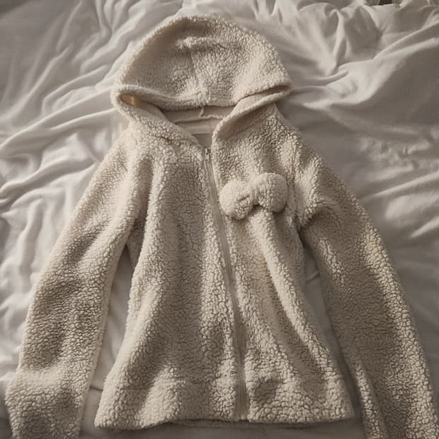 리즈리사 아이보리 리본 후드집업 히메갸루라떼갸루젤라또피케디어리너닿폼폼