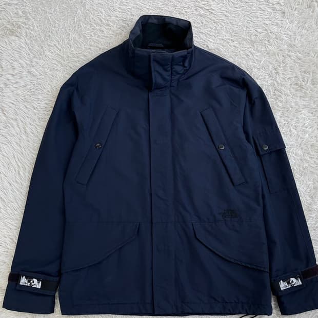 노스페이스 바람막이/#656