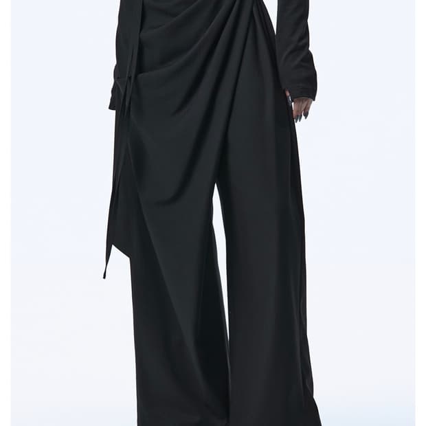 Draped Overlay Slacks ( black ) 