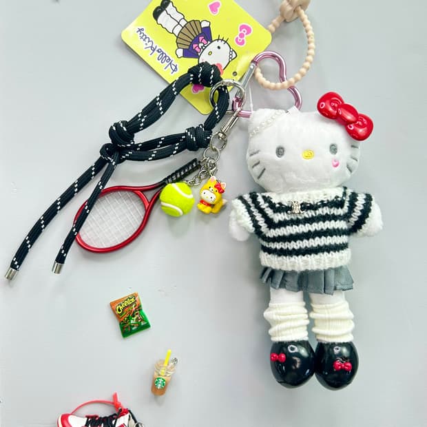 (32) 👕🖤롱다리 키티  스트라이프 니트 프레피 커스텀 키링