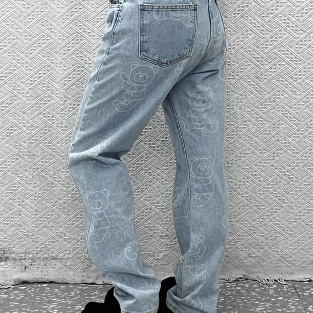 아크메드라비 스트릿 키치 베어 패턴 연청 데님팬츠 1 C09928