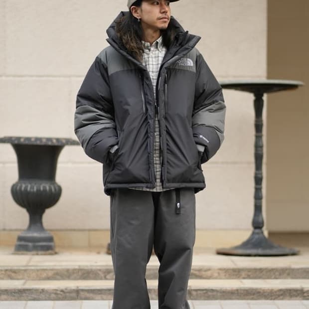 재팬라인 노스페이스 발토로 라이트 다운자켓 L