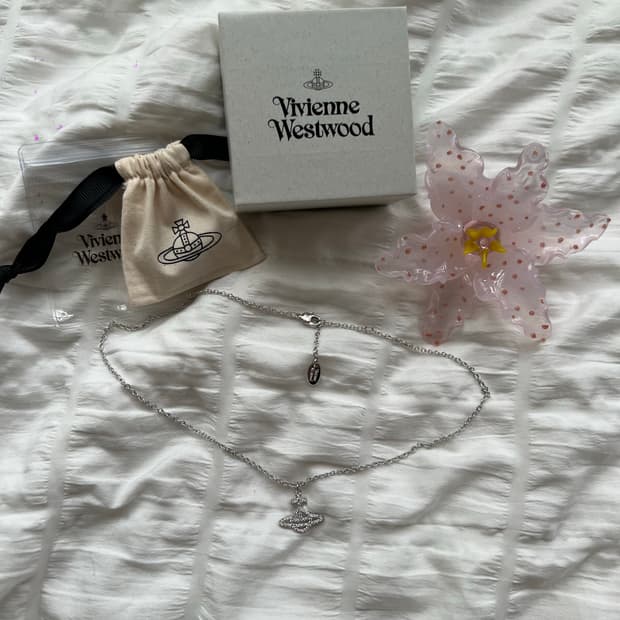 비비안웨스트우드 칼리오페 네크리스 실버