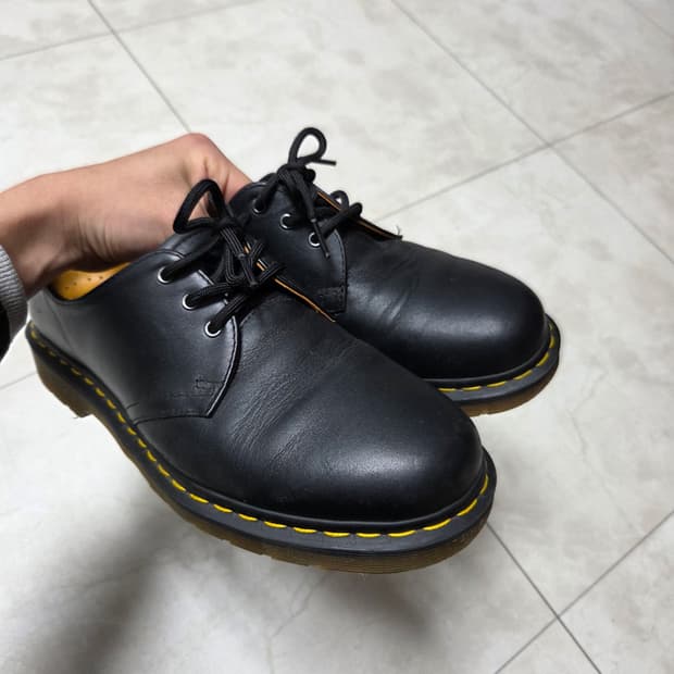 [260] 닥터마틴 1461 스무스 UK8