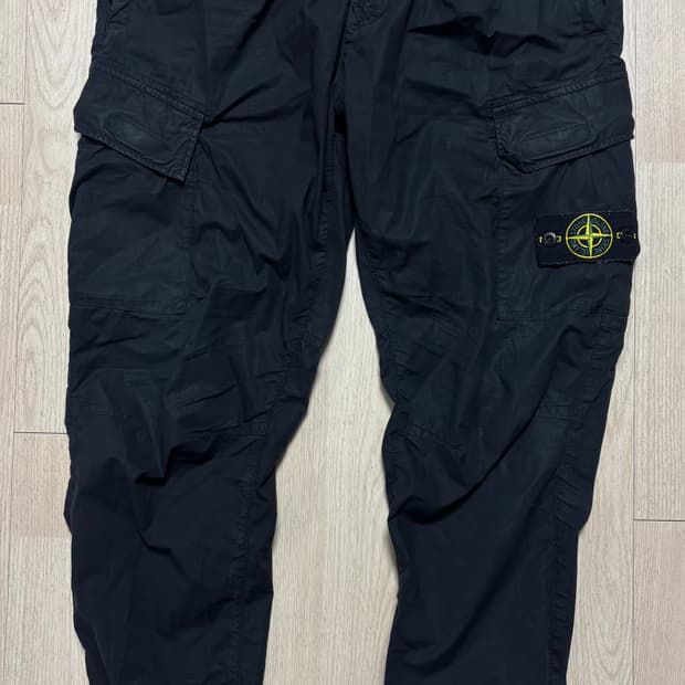 스톤아일랜드 re-t 카고 조거 바지 블랙 33사이즈