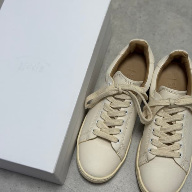 블루처12 시착만 해본 제품 판매합니다. (250)