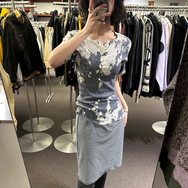 3)Blue Blue vintage 타이다이 패턴 헨리넥 반팔 티셔츠