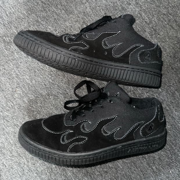 Airwalk vintage flame shoes 보드화