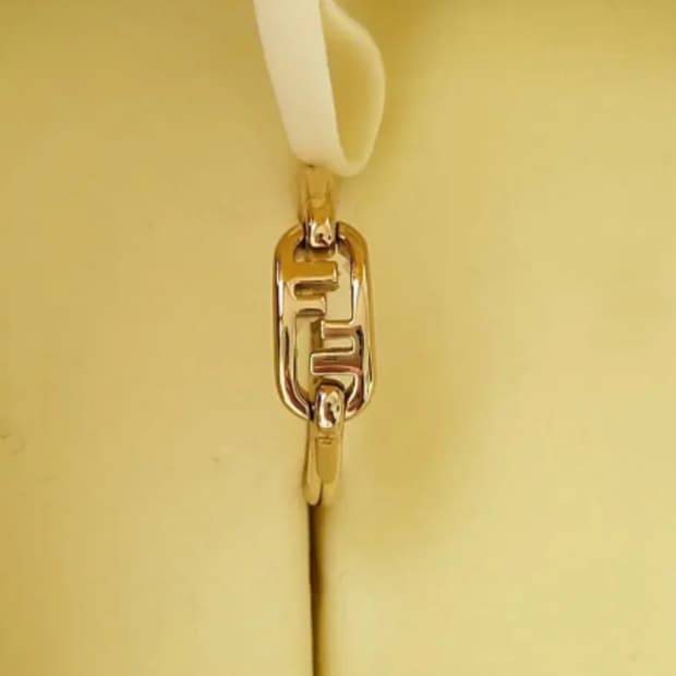 [정품] 펜디 F로고 로마 각인 오로 컬러 링