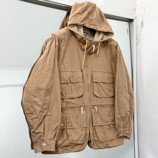 Studio Map 유틸리티 자켓