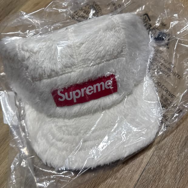 슈프림 퍼지 캠프캡 화이트 - 24FW