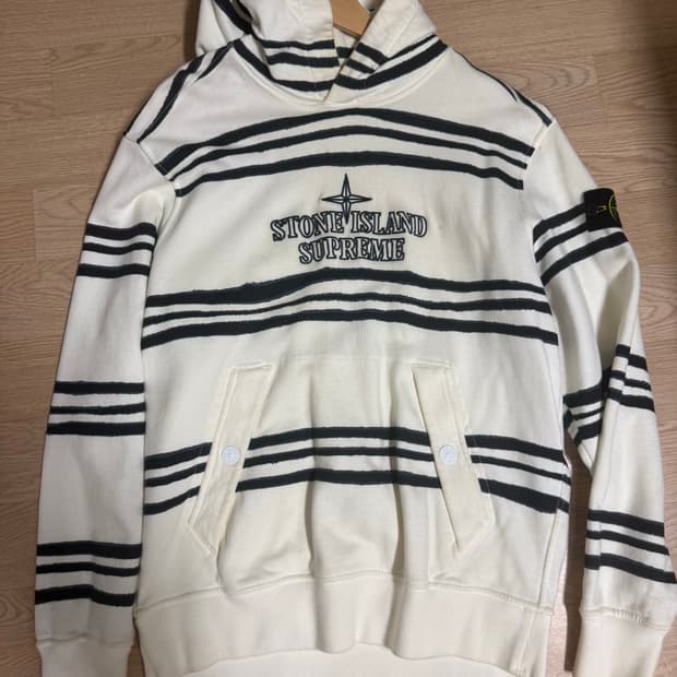 슈프림 스톤아일랜드 워프 스트라이프 후드