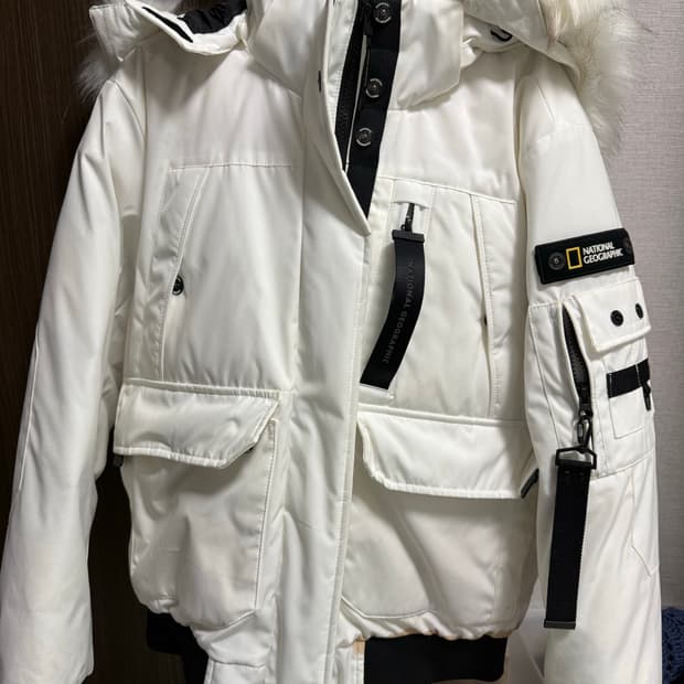 네셔널지오그래픽 타루가 패딩 90 S