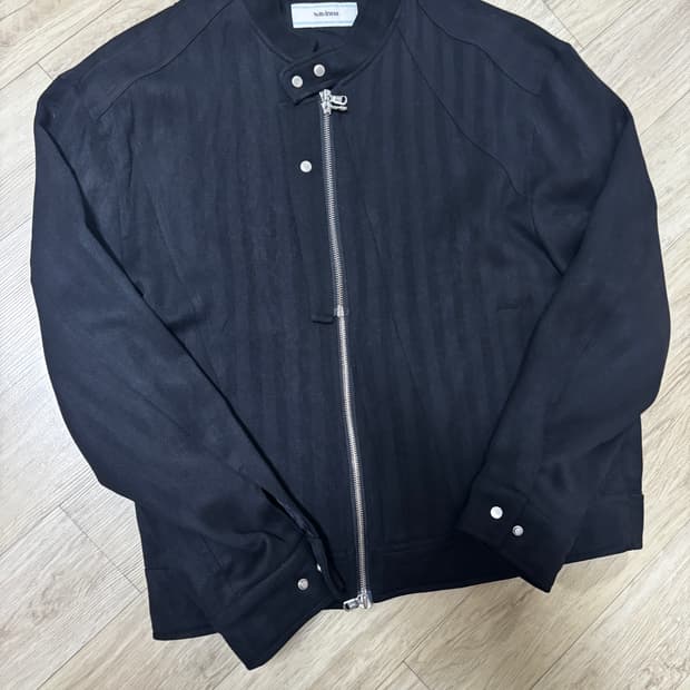 웨이비니스 오블리크 레이서 자켓 초판