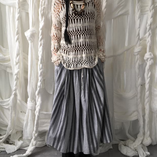 Ethnic mood net top