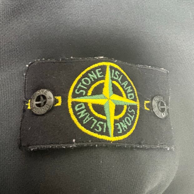 2023 스톤 아일랜드 후드티