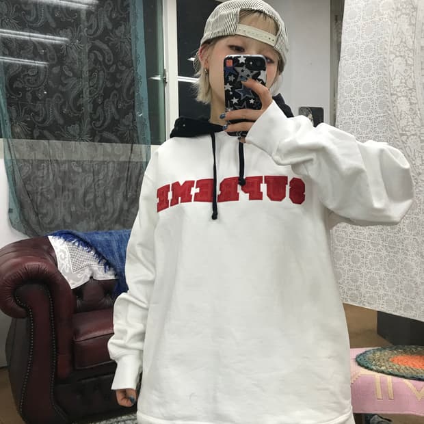 슈프림 빅로고 기모 후드티