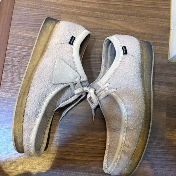 클락스 에임레온도르 왈라비 콜라보 UK 9